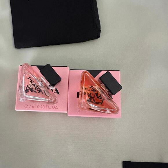 Prada Beauty Set - Picture 5 of 7